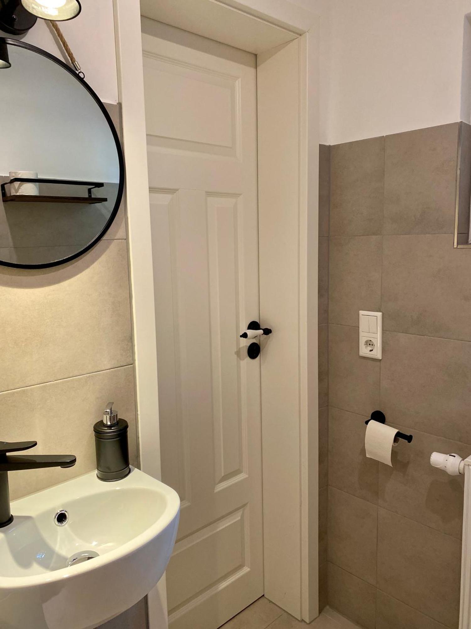 Appartements Am Alten Bahnhof In Fehrbellin Check In Mit Schluesselbox Luaran gambar