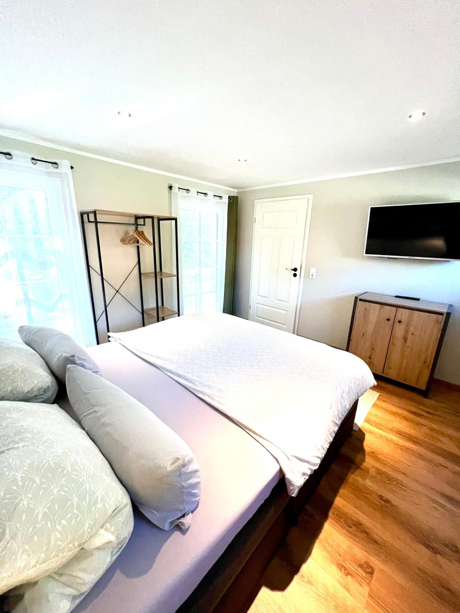 Appartements Am Alten Bahnhof In Fehrbellin Check In Mit Schluesselbox Luaran gambar